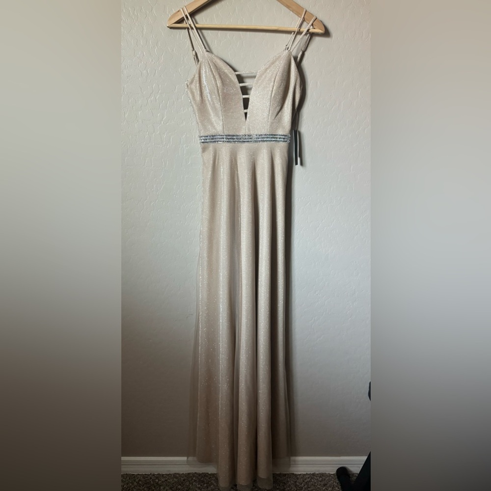 City vibe Beautiful long dress